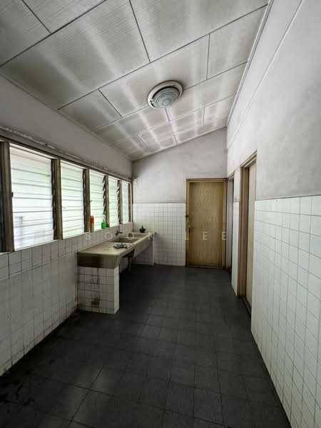 Bungalow House untuk Dijual di Taman Bukit Pantai (Bangsar) - Sandra Wang - PropertyGuru.com.my