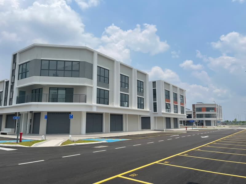 Shop for Rent in Bandar Rimbayu (Telok Panglima Garang) - CY Tan - PropertyGuru.com.my