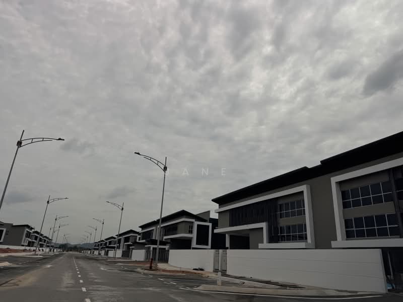 Kilang Terpisah untuk Disewa di Bandar Serenia (Dengkil) - Jane Jia - PropertyGuru.com.my