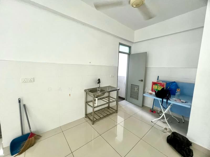 Condominium for Rent at Tropicana Bay Residences - Gan Chun Kai - Kitchen - PropertyGuru.com.my
