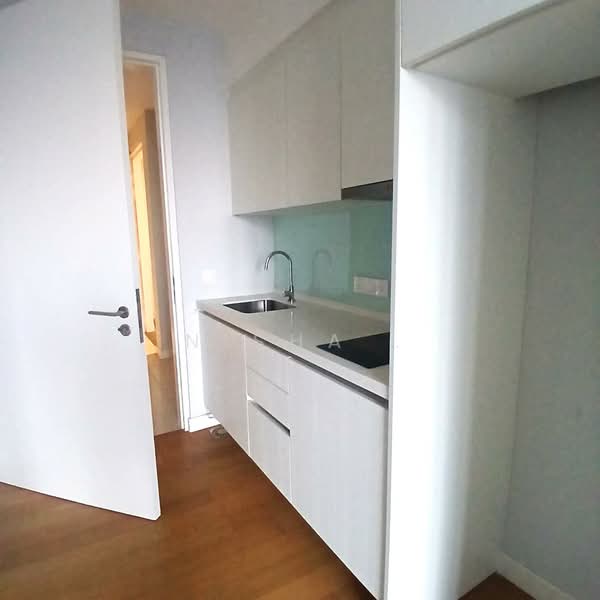 Servis Apartment untuk Dijual di The Sentral Suites - Nisha . - Kitchen - PropertyGuru.com.my