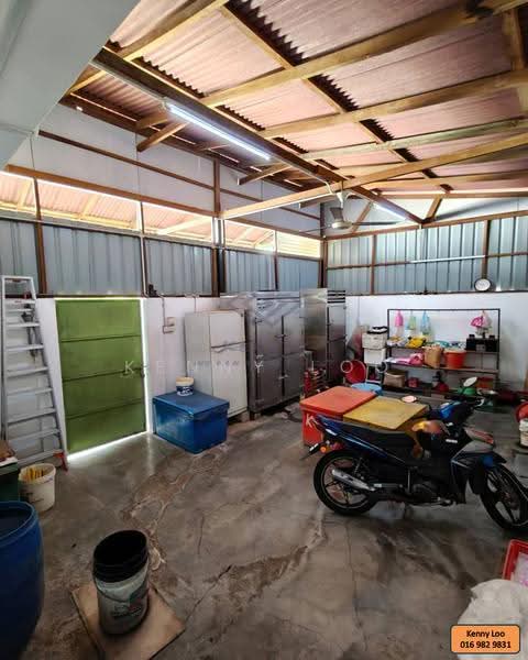 1-storey Terraced House for Sale in Alor Akar (Kuantan) - Kenny Loo - PropertyGuru.com.my
