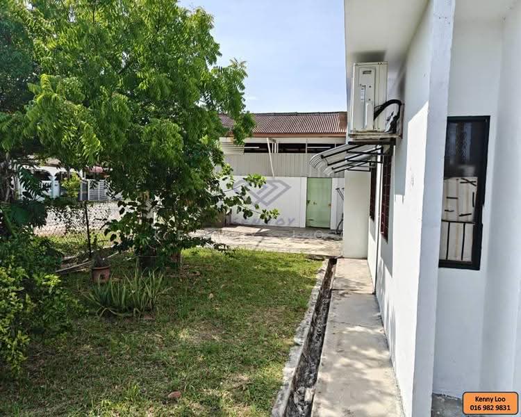 1-storey Terraced House for Sale in Alor Akar (Kuantan) - Kenny Loo - PropertyGuru.com.my