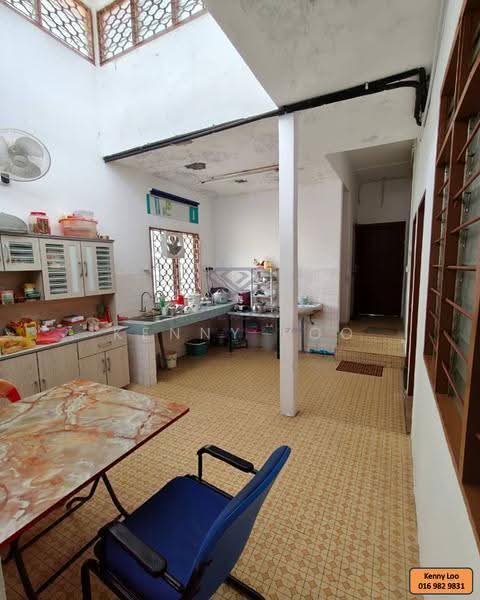 1-storey Terraced House for Sale in Alor Akar (Kuantan) - Kenny Loo - PropertyGuru.com.my