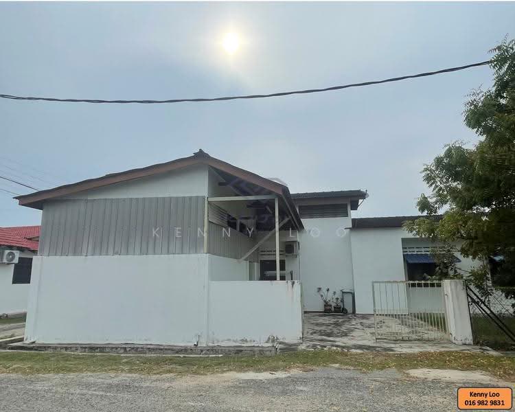 1-storey Terraced House for Sale in Alor Akar (Kuantan) - Kenny Loo - PropertyGuru.com.my