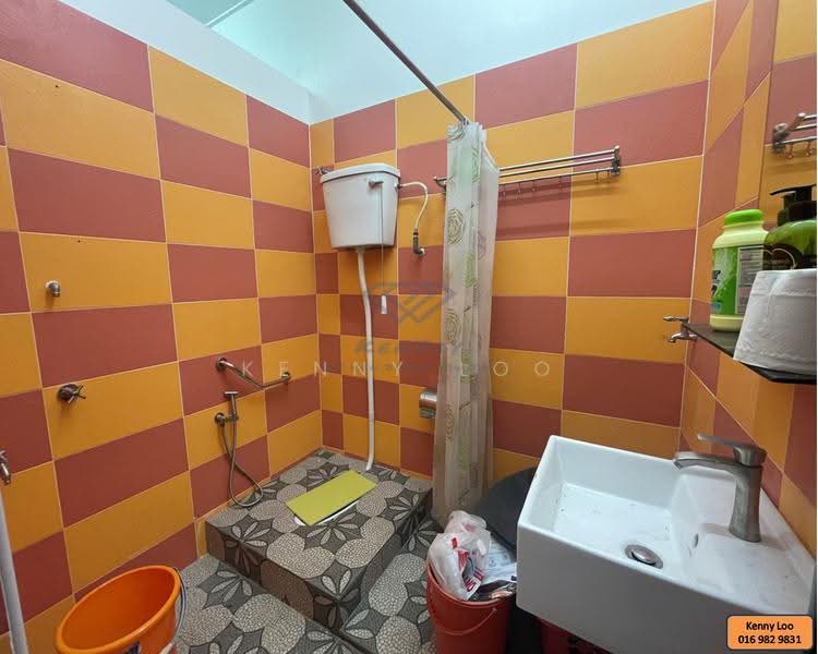 1-storey Terraced House for Sale in Jalan Mat Kilau (Kuantan) - Kenny Loo - PropertyGuru.com.my
