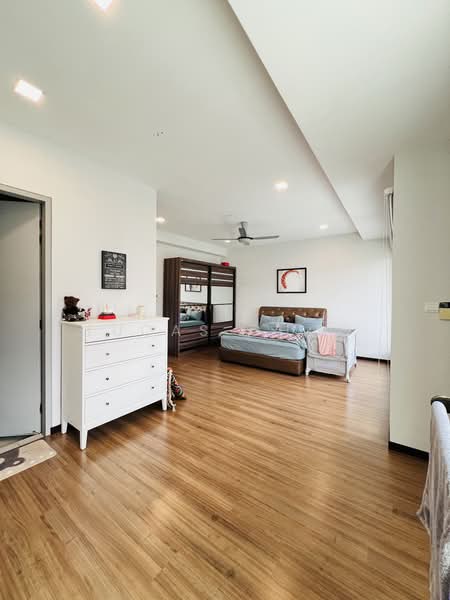 2.5-storey Terraced House for Sale in Taman Melawati (Ulu Kelang) - Lucas Choo - Bedroom - PropertyGuru.com.my
