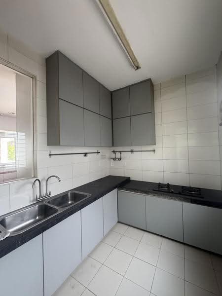 2-storey Terraced House for Sale in Ara Damansara (Ara Damansara) - Shirley Ng - Kitchen - PropertyGuru.com.my