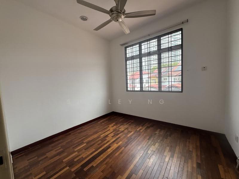 2-storey Terraced House for Sale in Ara Damansara (Ara Damansara) - Shirley Ng - Bedroom - PropertyGuru.com.my