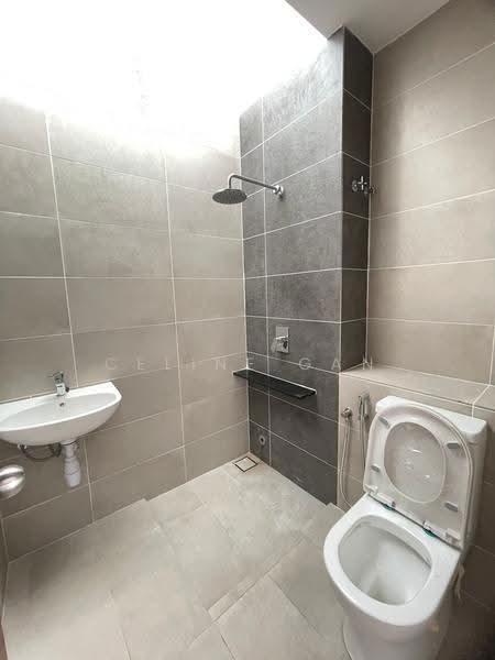2-storey Terraced House for Sale in Setia Utama (Setia Alam) - Celine Gan - PropertyGuru.com.my