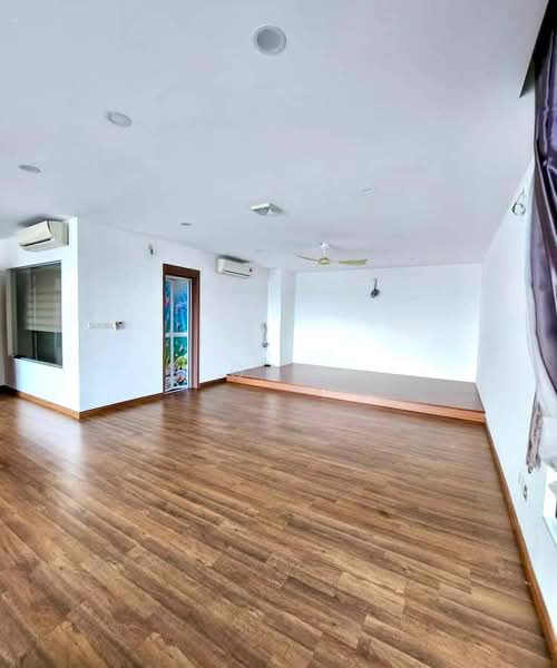 Condominium for Rent at Central Park condominium - Gan Chun Kai - Living Room - PropertyGuru.com.my