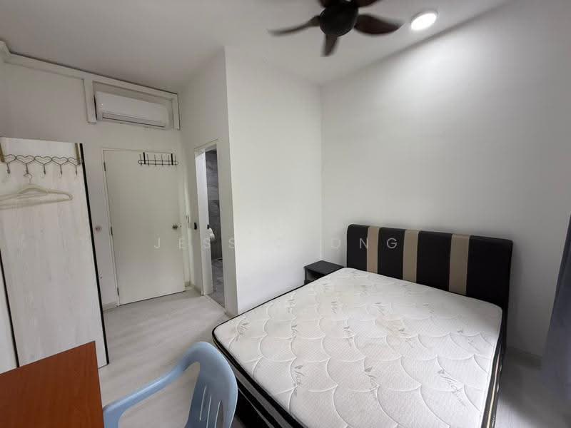 Kediaman Servis untuk Dijual di Equine Residence - Jess Chong - PropertyGuru.com.my