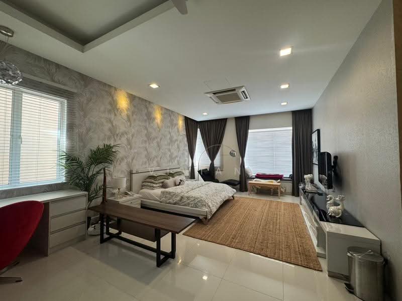 Zero-Lot Bungalow for Sale in Kota Kemuning (Shah Alam) - Vivian Chye - PropertyGuru.com.my