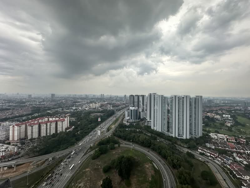 Servis Apartment untuk Dijual di Tropicana Avenue - Joan Chan - View - PropertyGuru.com.my