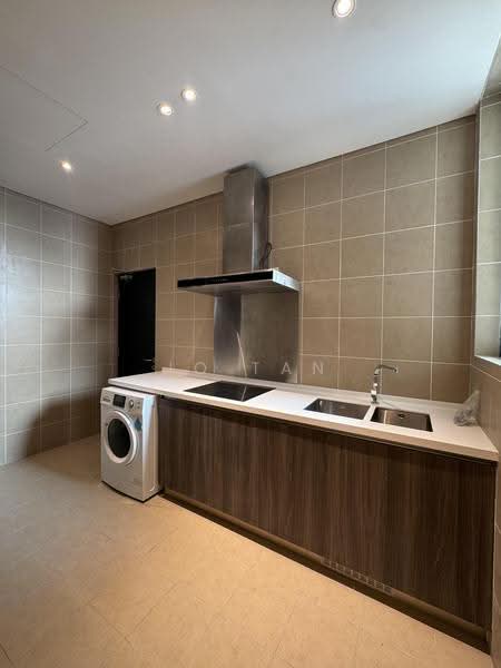 Kondominium untuk Disewa di Capella Embassy (D'Rapport Residences) - Jo Tan - Kitchen - PropertyGuru.com.my