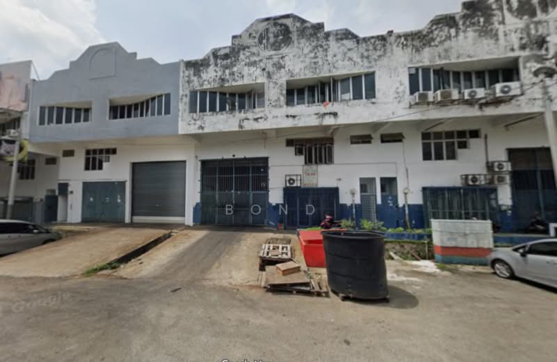 Kilang untuk Disewa di Seri Kembangan Industrial Area (Seri Kembangan) - Bond Lee - PropertyGuru.com.my