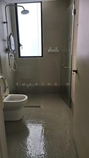 Service Residence for Rent at KL Gateway Residences - Sujatha M - Bathroom - PropertyGuru.com.my