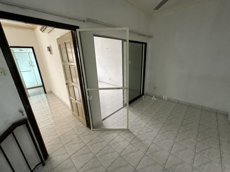 2-storey Terraced House for Sale in SS4 (Petaling Jaya) - Desmond Tan - PropertyGuru.com.my