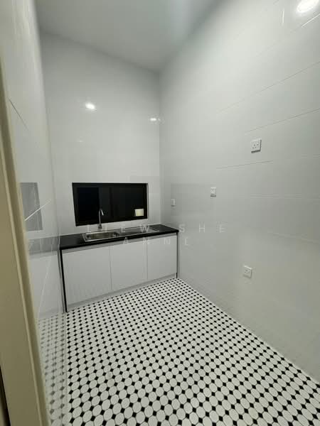 2-storey Terraced House for Rent in Cyberjaya (Selangor) - Liew She Anne - Kitchen - PropertyGuru.com.my