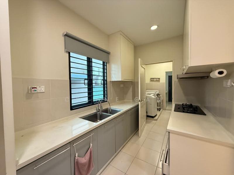Rumah Teres 2-Tingkat untuk Dijual di Setia Indah (Setia Alam) - Celine Gan - PropertyGuru.com.my