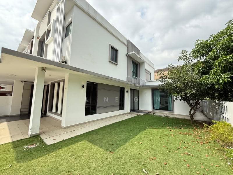 Rumah Teres 2-Tingkat untuk Dijual di Setia Indah (Setia Alam) - Celine Gan - PropertyGuru.com.my