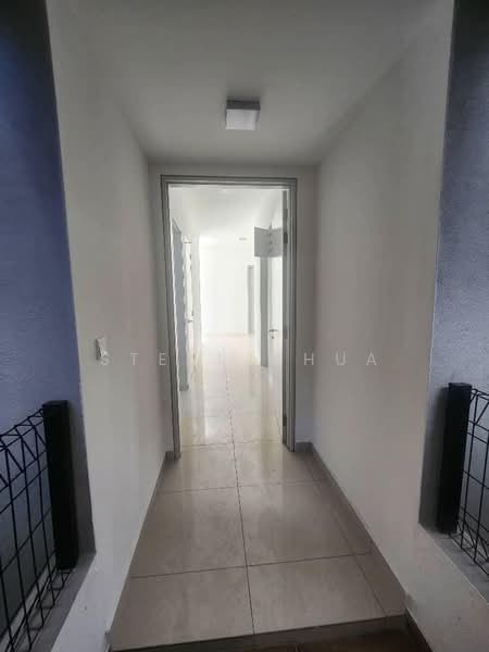Apartment for Rent at Nadayu 801 - Steve Chua - Corridor - PropertyGuru.com.my