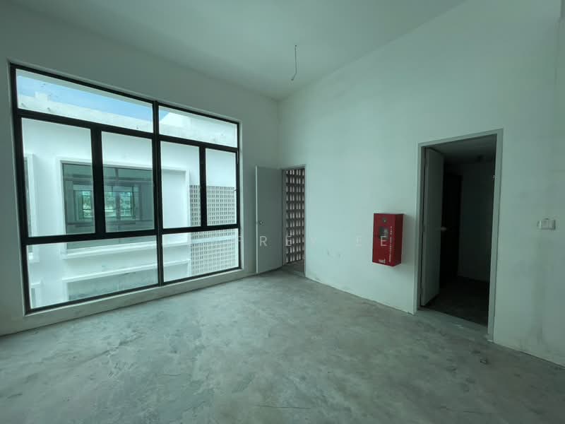 Shop / Office for Sale in One City (Subang Jaya) - Jeffrey Ee - PropertyGuru.com.my