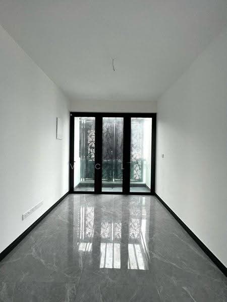 Rumah Berkembar untuk Dijual di Setia Tropika (Johor Bahru) - Vic Lim - PropertyGuru.com.my