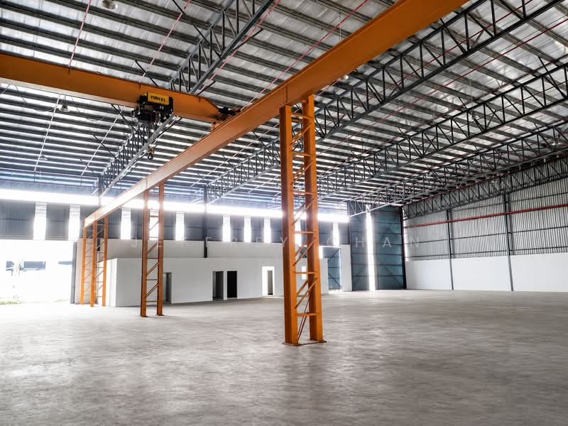 Detached Factory for Rent in Bukit Jelutong (Shah Alam) - Jeffrey Chan - Interior - PropertyGuru.com.my
