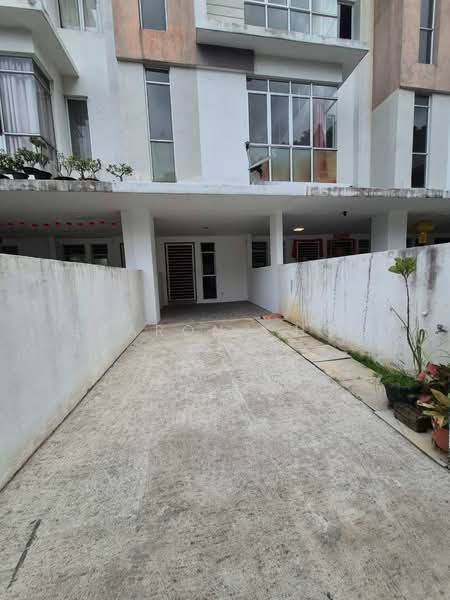 Rumah Teres 2-Tingkat untuk Dijual di Taman Tasik Prima (Puchong) - Sharon Chow - Exterior - PropertyGuru.com.my