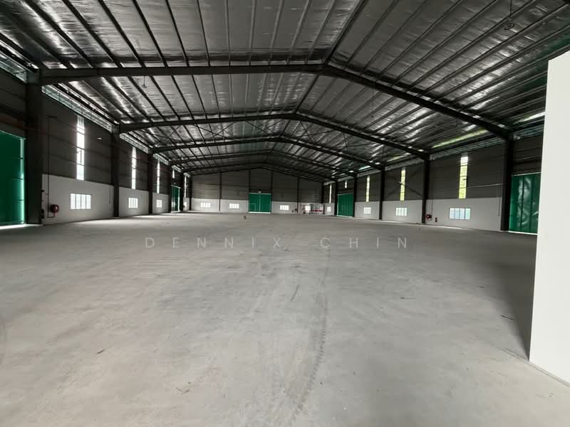 Gudang untuk Disewa di Bandar Utama Batang Kali (Batang Kali) - Dennix Chin - Interior - PropertyGuru.com.my