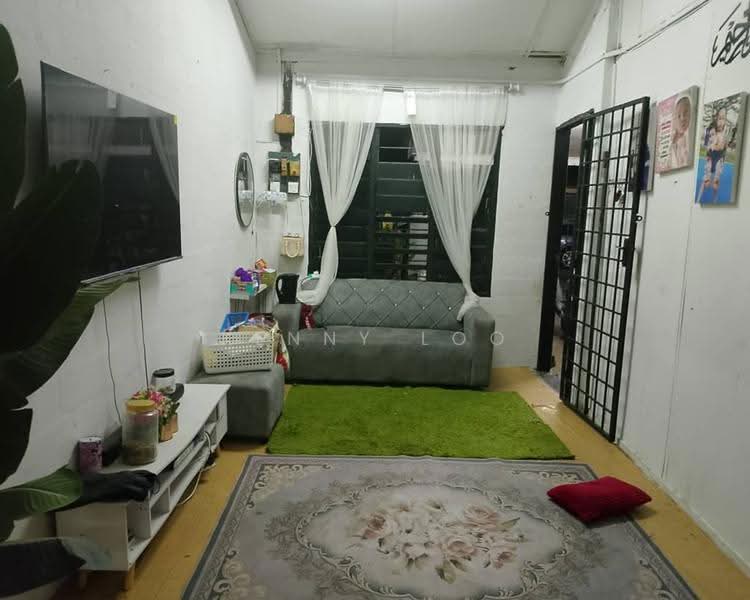 1-storey Terraced House for Sale in Taman Tas (Kuantan) - Kenny Loo - PropertyGuru.com.my