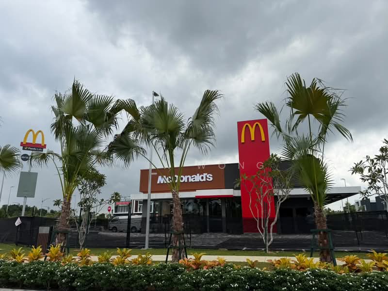 Shop / Office untuk Disewa di Bandar Serenia (Dengkil) - Ivan Wong - Exterior - PropertyGuru.com.my