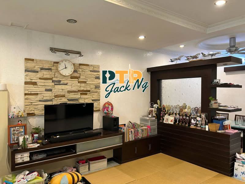 Rumah Teres 2.5 Tingkat untuk Dijual di Taman Tun Hussein (Seberang Jaya) - Jack Ng - Living Room - PropertyGuru.com.my