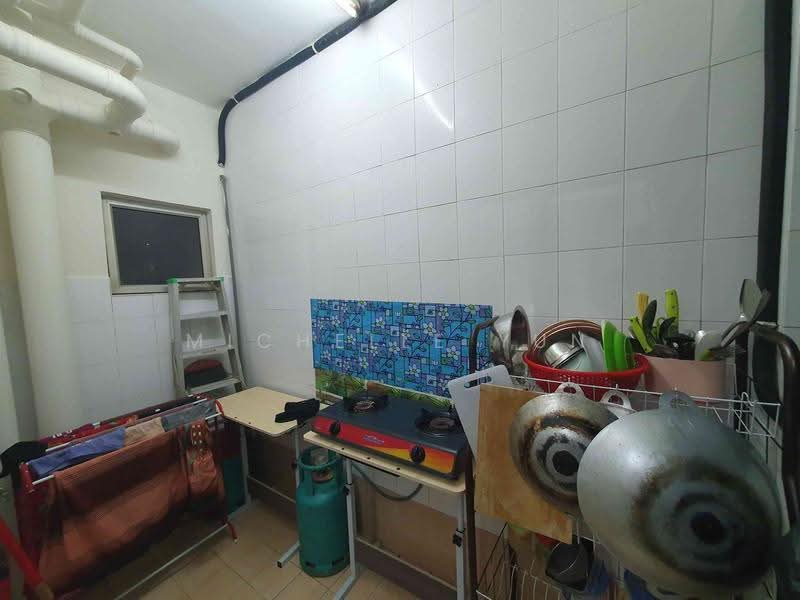Kondominium untuk Dijual di Pelangi Damansara - Michelle Yun - Kitchen - PropertyGuru.com.my