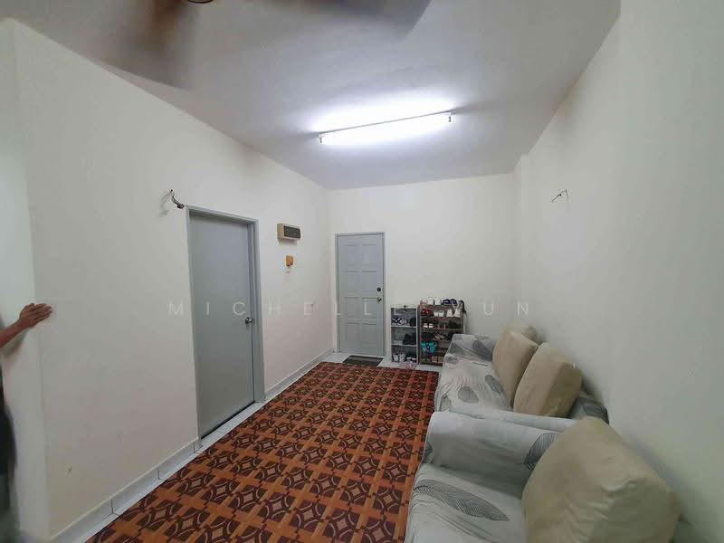 Kondominium untuk Dijual di Pelangi Damansara - Michelle Yun - Living Room - PropertyGuru.com.my