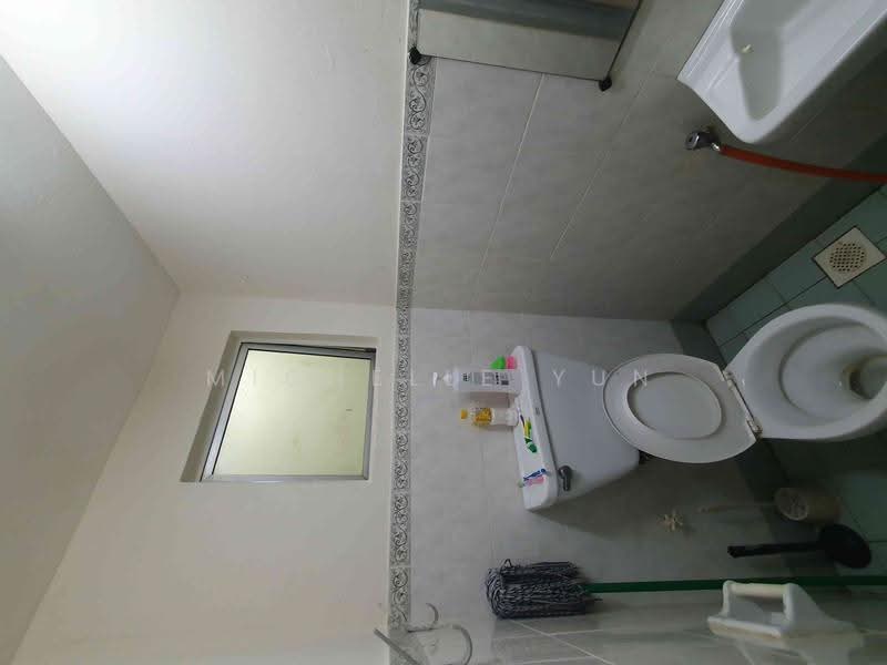 Kondominium untuk Dijual di Pelangi Damansara - Michelle Yun - Bathroom - PropertyGuru.com.my