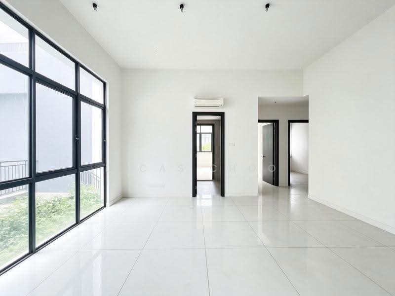 Banglo Lot Kosong untuk Dijual di Taman Melawati (Ulu Kelang) - Lucas Choo - Living Room - PropertyGuru.com.my