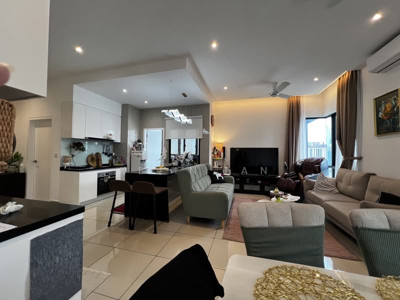 Kondominium untuk Dijual di Bangsar Hill Park - Kevin Tan - Living Room - PropertyGuru.com.my