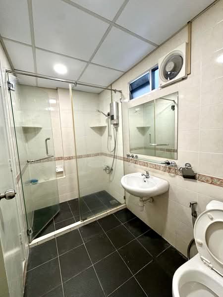 Condominium for Rent at Putra Place Condominium - Gan Chun Kai - Bathroom - PropertyGuru.com.my