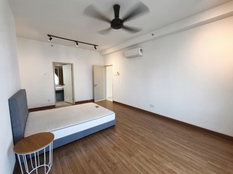 Servis Apartment untuk Dijual di Sky Suites @ KLCC - Mak Oliver - Bedroom - PropertyGuru.com.my