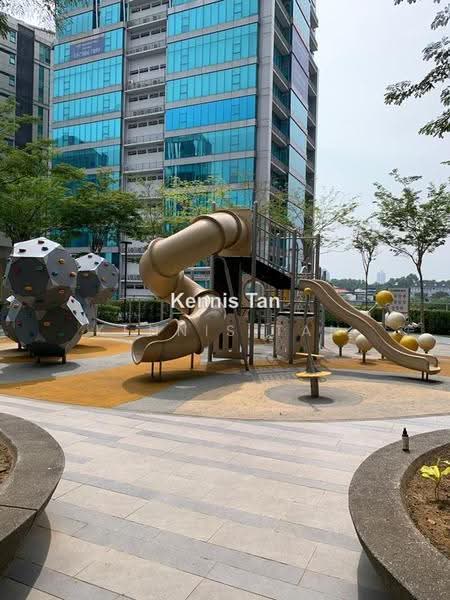 Kediaman Servis untuk Dijual di Reflection Residences - Kennis Tan - PropertyGuru.com.my