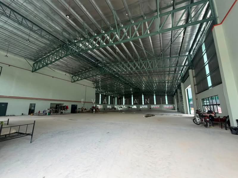 Detached Factory for Rent in Kempas (Johor Bahru) - Eva Tan - Interior - PropertyGuru.com.my