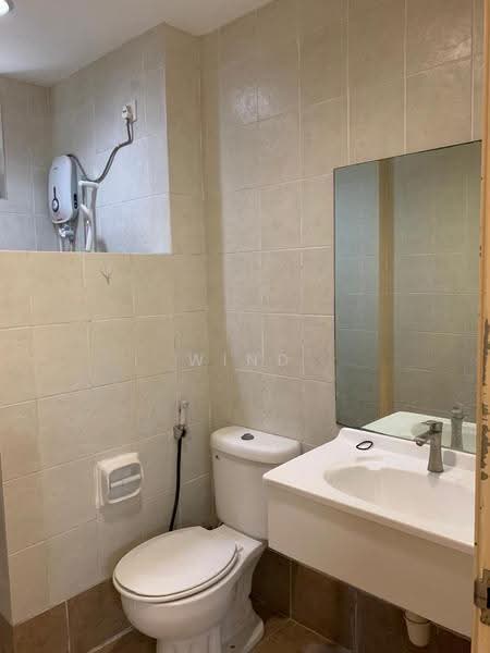 Kondominium untuk Dijual di Casa Tropicana - Wind Cheang - Bathroom - PropertyGuru.com.my