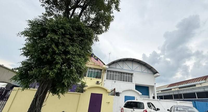 Kilang Berkembar untuk Dijual di Perindustrian IKS Batu Caves SBC Selayang (Batu Caves) - Angel Yew - Exterior - PropertyGuru.com.my