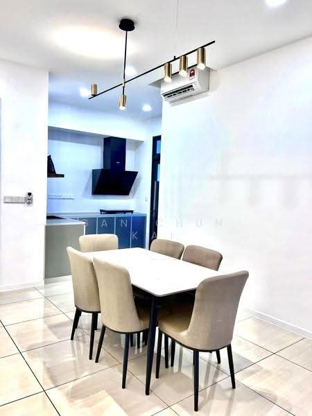 Kondominium untuk Disewa di Queens Residences Q1 @ Queens Waterfront - Gan Chun Kai - Dining Room - PropertyGuru.com.my