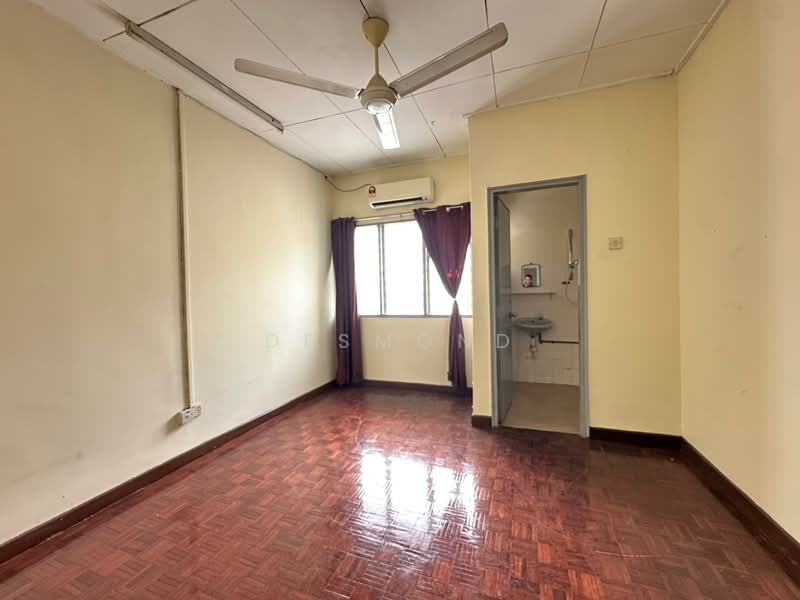 2-storey Terraced House for Sale in SS 21, Damansara Utama (Petaling Jaya) - Desmond Tan - PropertyGuru.com.my
