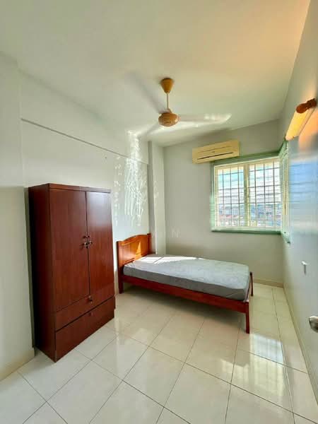 Kondominium untuk Disewa di Gold Coast Resort Condominium - Gan Chun Kai - PropertyGuru.com.my