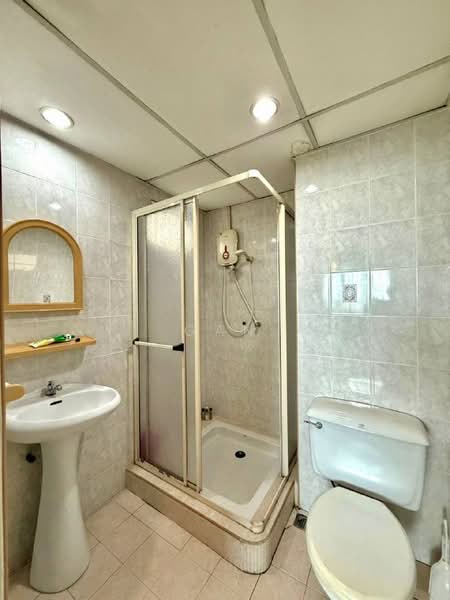 Kondominium untuk Disewa di Gold Coast Resort Condominium - Gan Chun Kai - PropertyGuru.com.my