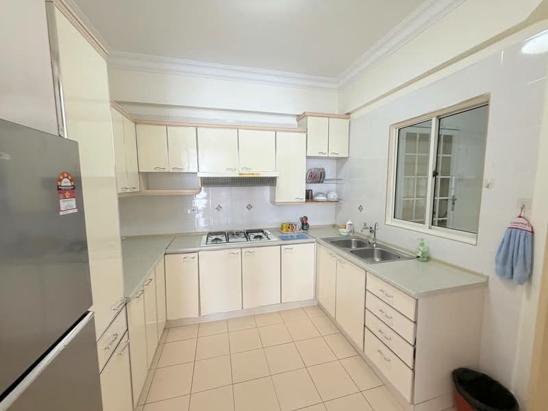 Kondominium untuk Disewa di Gold Coast Resort Condominium - Gan Chun Kai - PropertyGuru.com.my